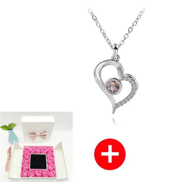 Artificial Rose Flower Gift Box mit Kette (verschiedene Designs)