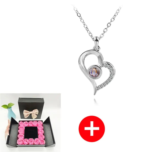 Artificial Rose Flower Gift Box mit Kette (verschiedene Designs)