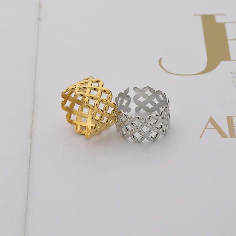 Gold Cocktail Ring (Universal Größe)