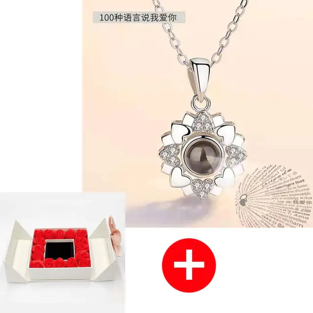Artificial Rose Flower Gift Box mit Kette (verschiedene Designs)
